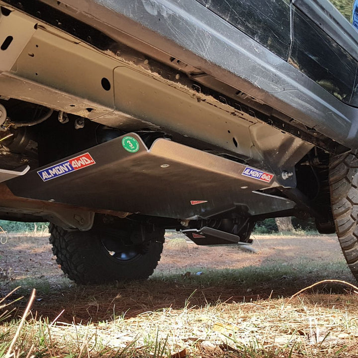 Almont Jeep Grand Cherokee WK1/WH Fuel Tank Skid Plate