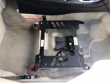 Planted Seat Bracket - Infiniti G35 [V35 Chassis] (2003-2007) - Right side - image 4 of 6