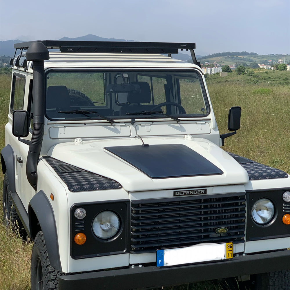 Land Rover Defender 110/90 (1984-2006) Lensun 75W Bonnet Flexible Solar Panel