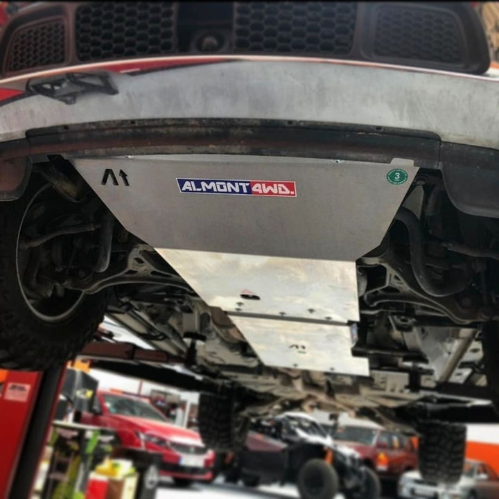 Almont Jeep Grand Cherokee WK2 Front Skid Plate for Original Bumper