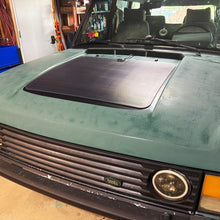 Range Rover Classic (1970-1996) Lensun 90W 12V Hood/Bonnet Solar Panel