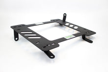 Planted Seat Bracket - Fiat 500 (2009+) - Right side Lower for models without subwoofer under seat - image 2 of 3