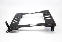Planted Seat Bracket - Fiat 500 (2009+) - Right side Lower for models without subwoofer under seat - image 3 of 3