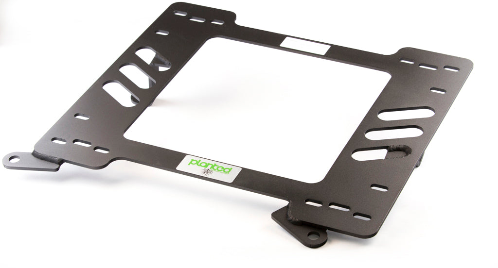 Planted Seat Bracket - Datsun 510 (1968-1974) - Right side - image 1 of 3