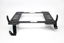 Planted Seat Bracket - Subaru Legacy (2003-2009) - Right side - image 3 of 3