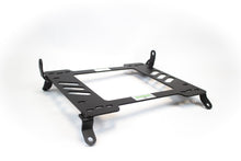 Planted Seat Bracket - Lexus GS 300 [1st Generation] (1993-1997) - Right side - image 2 of 3