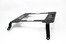 Planted Seat Bracket - Chevrolet TrailBlazer SS (2001-2009) - Left side - image 1 of 3
