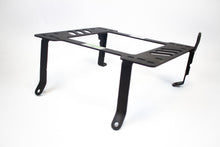 Planted Seat Bracket - Ford Expedition [3rd Generation] (2007-2017) - Right side - image 1 of 3