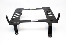 Planted Seat Bracket - Range Rover Sport [1st Generation] (2004-2013) - Right side - image 3 of 3