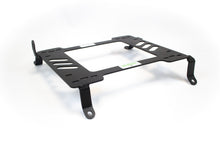 Planted Seat Bracket - Toyota Land Cruiser [J100 Series] (1998-2007) - Left side - image 2 of 3