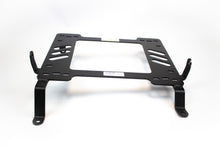 Planted Seat Bracket - Jeep Grand Cherokee [3rd Generation] (2005-2010) - Left side - image 3 of 3