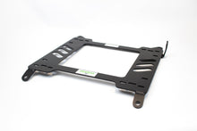 Planted Seat Bracket - Mercedes CLA [1st Generation C117 Chassis] (2013-2019) - Right side - image 1 of 3