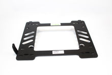 Planted Seat Bracket - Chevrolet HHR (2006-2011) - Right side - image 3 of 3