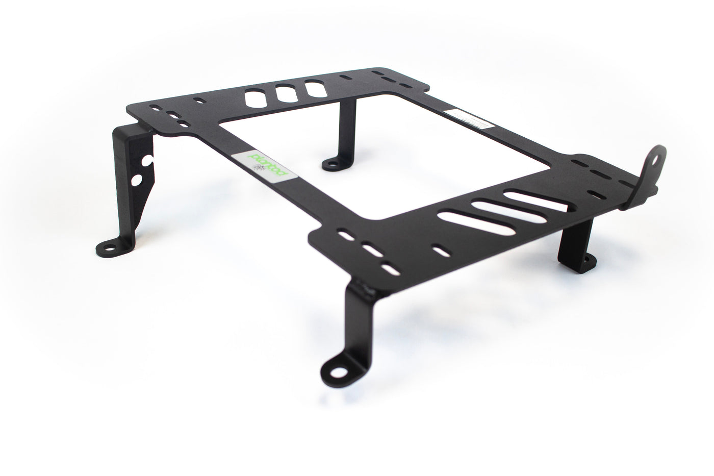 Planted Seat Bracket - Mitsubishi Montero [2nd Generation] (1991-1998) - Right side - image 1 of 3