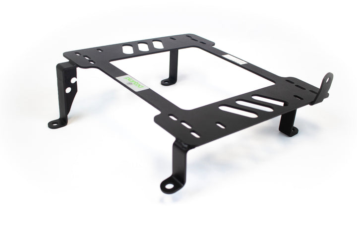 Planted Seat Bracket - Mitsubishi Montero [2nd Generation] (1991-1998) - Right side