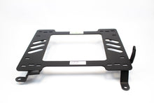 Planted Seat Bracket - Toyota T100 (1992-1998) - Left side - image 3 of 3