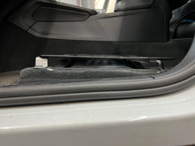 Planted Seat Bracket - Porsche Macan [1st Generation] (2014+) - Left side - image 4 of 5