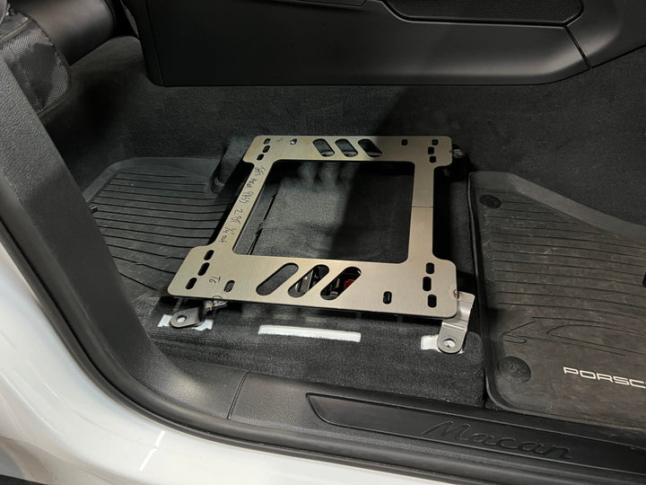 Planted Seat Bracket - Porsche Macan [1st Generation] (2014+) - Right side