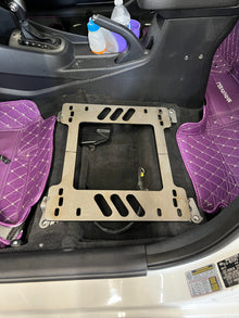 Planted Seat Bracket - Kia Rio [3rd Generation UB/QB Chassis] (2012-2017) - Left side - image 3 of 4