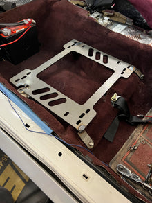 Planted Seat Bracket - Mitsubishi Starion (1983-1989) - Right side - image 3 of 5
