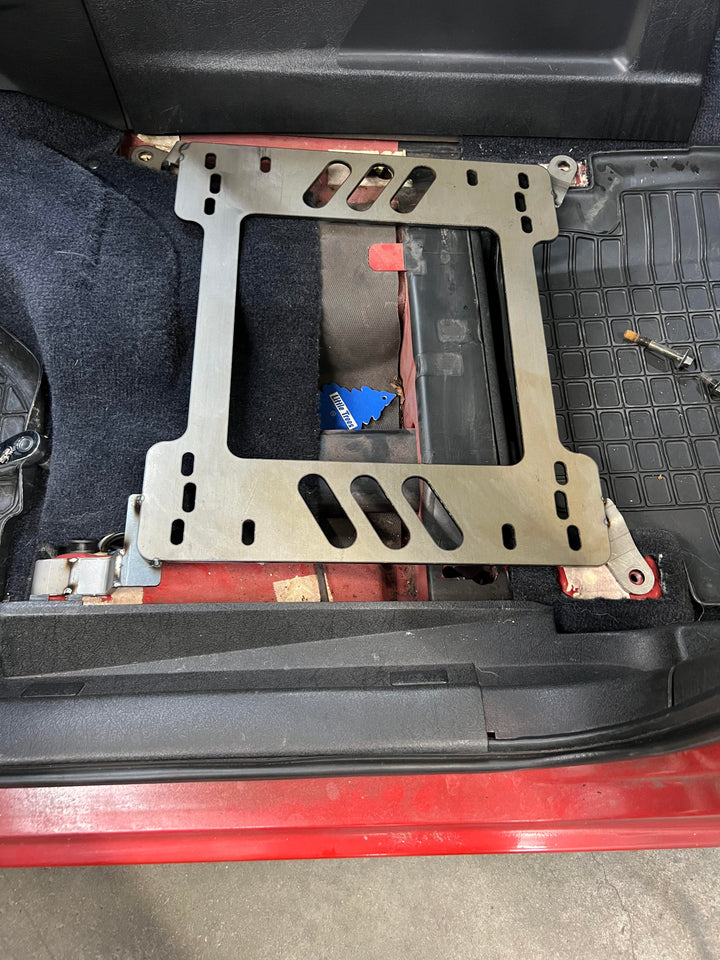 Planted Seat Bracket - Volvo 740 (1985-1992) - Left side