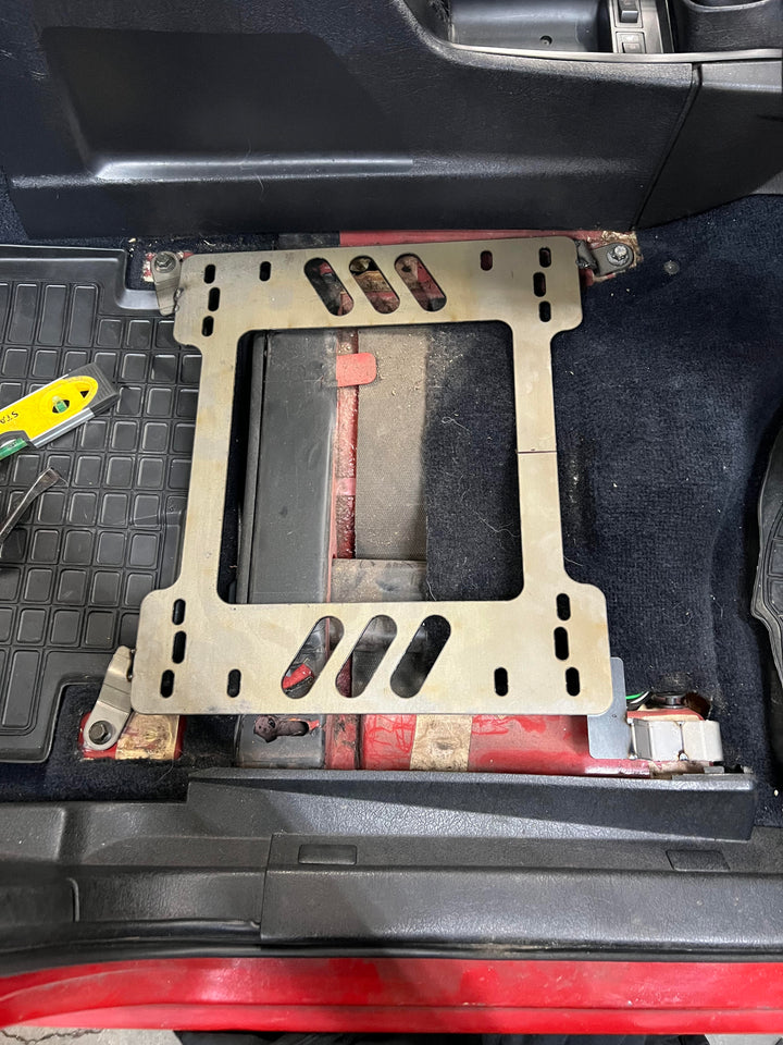 Planted Seat Bracket - Volvo 740 (1985-1992) - Right side