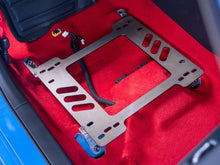 Planted Seat Bracket - Honda Civic [11th Generation] (2021+) - Right side - image 2 of 3