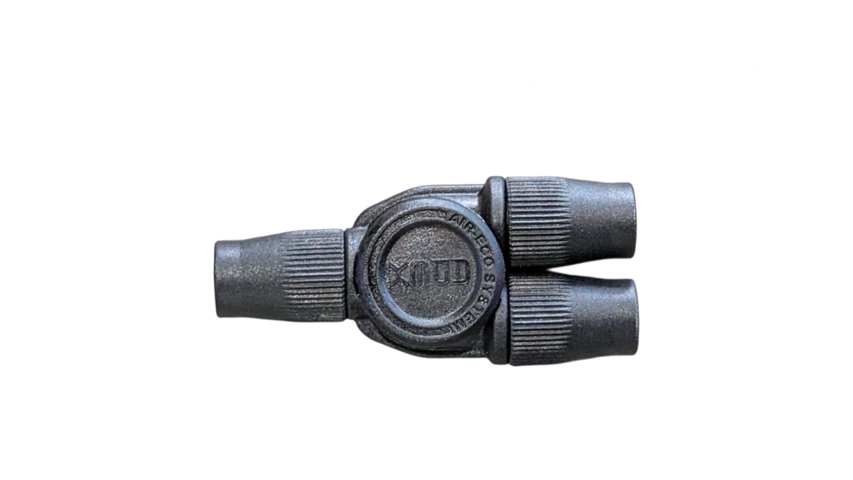 APEX multi tyre inflator connected to all four tyres