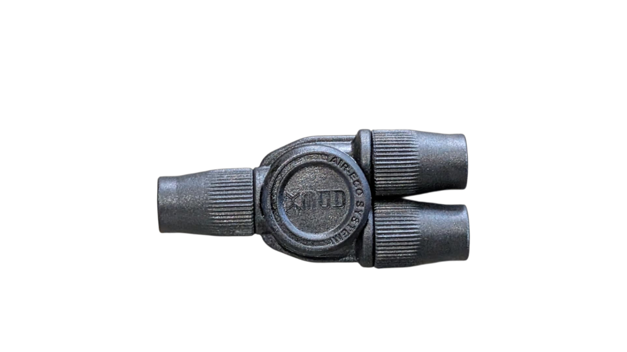 APEX multi tyre inflator connected to all four tyres