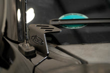 Addictive Desert Designs 2015–2020 Ford F-150 & Raptor Ditch Light Brackets