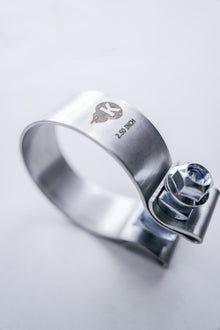 Kooks 2-1/2" Stainless Steel Band Clamp for Notched Slip Joint Connections.