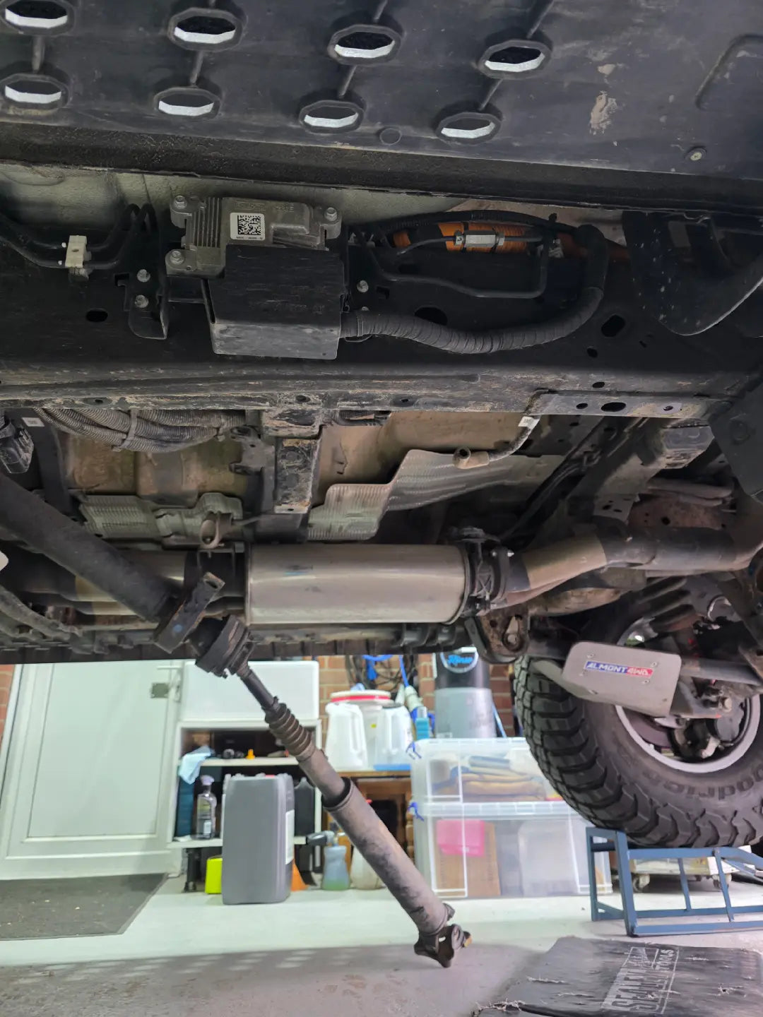LongRanger TR98 140L Replacement Fuel Tank - 2022+ Ford Ranger Raptor Petrol Extended Range