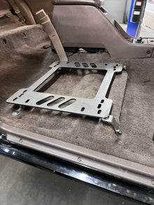 Planted Seat Bracket - Toyota 4Runner [2nd Generation, N120/N130 Chassis] (1990-1995) - Left side - image 2 of 3