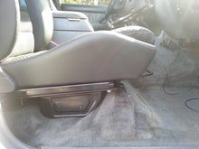 Planted Seat Bracket - Toyota Land Cruiser 80 Series [J80] (1990-1997) - Right side - image 5 of 6