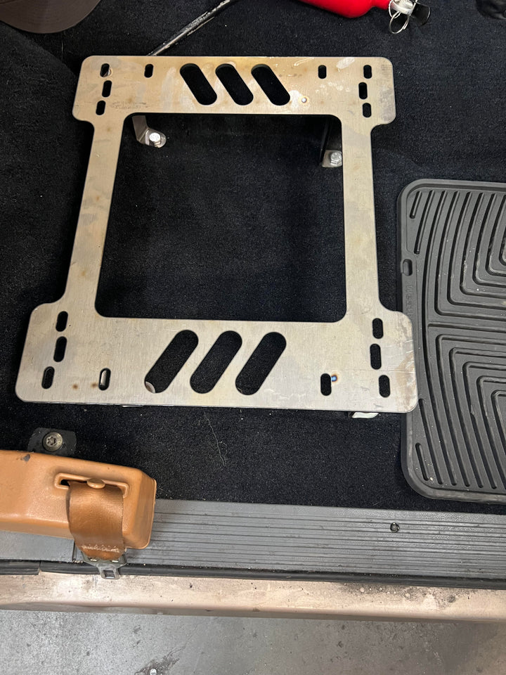 Planted Seat Bracket - GMC Sierra [1st Generation with Bench Seat] (1988-2002) - Right side