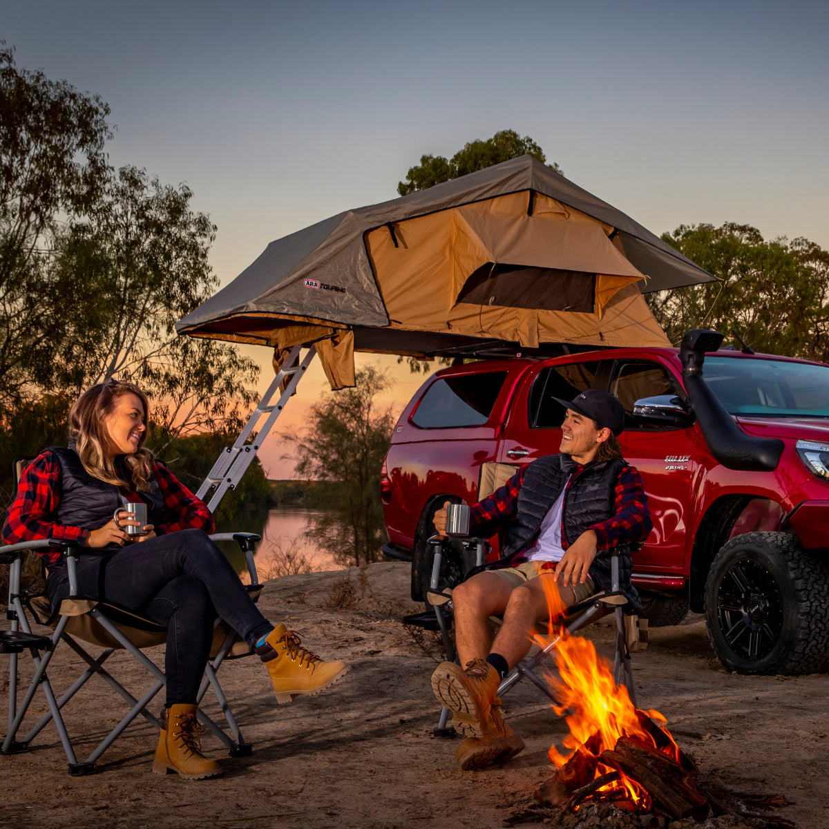 ARB Simpson III Rooftop Tent & Annex